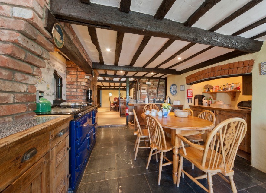 holiday cottage with pool Bude