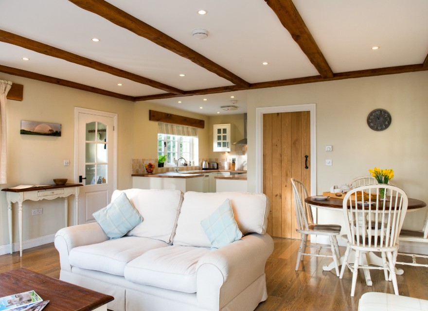 The Stables living room - Holiday Cottage with pool in Bude, North Cornwall