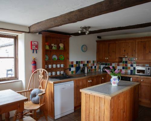 Bluebell Cottage double bedroom - holiday cottage sleeps 10 in Bude